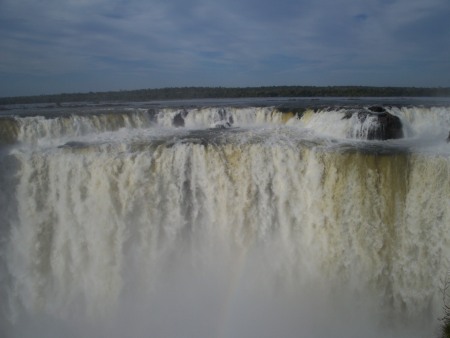 la garganta del diablo falls... iguazu national park